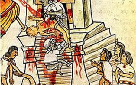 Fetita de 7 ani din India, oferita ofranda zeilor, intr-un ritual pagan infiorator